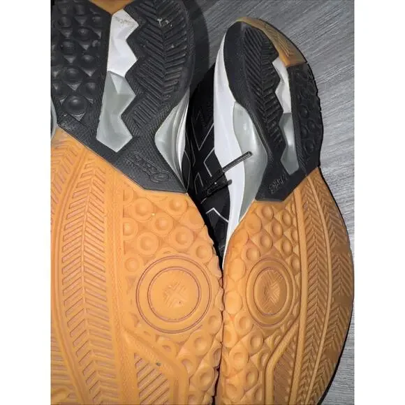 Asics Gel Rocket Womens Size 8 Black Gum Court Shoes - Picture 3 of 4